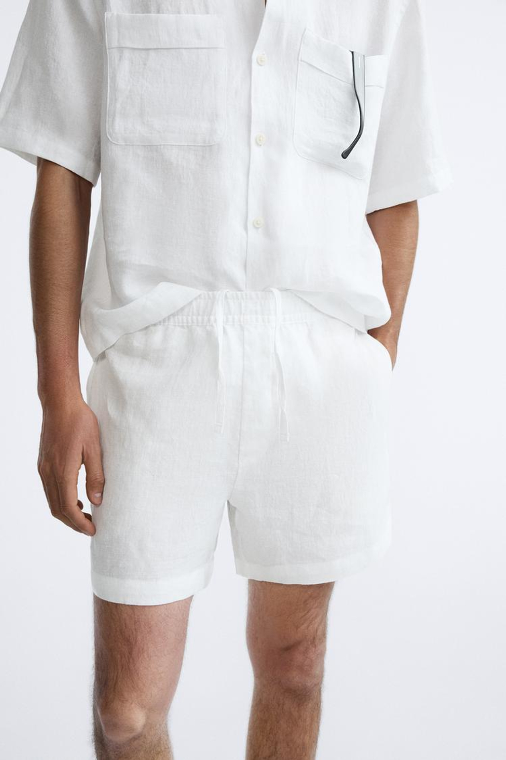 ZARA ШОРТЫ ИЗ 100% ЛЬНА, ЖЕЛТОВАТО-БЕЛЫЙ