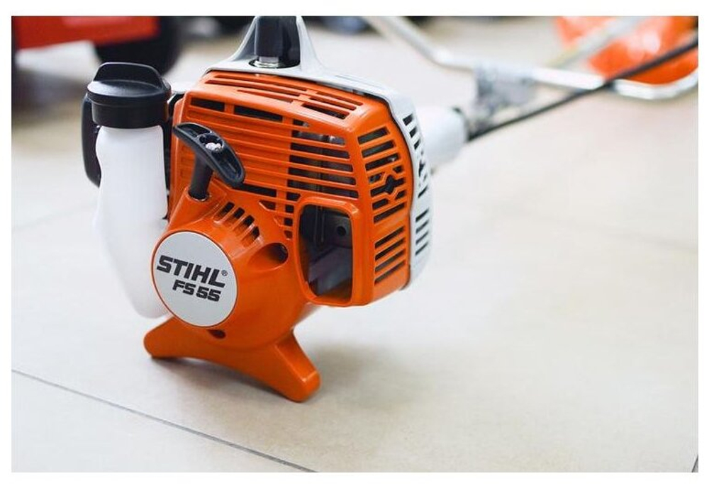 Триммер STIHL FS55 бензиновый, ширина скашивания 55см, полная комплектация с катушкой и ножом ОРИГИНАЛ