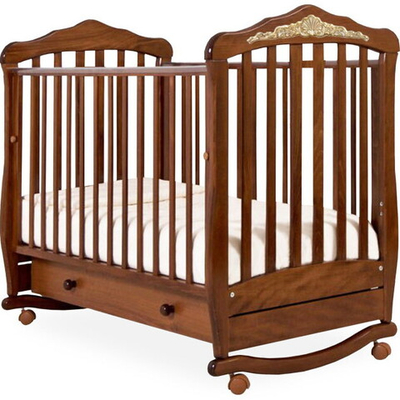 Детская кроватка Гандылян Доминик Люкс колесо-качалка с ящиком орех