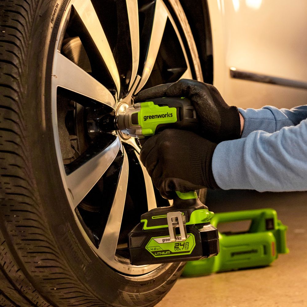 Гайковерт ударный акк. Greenworks GD24IW400, 24V,б/щет,1/2'', 400Нм,1х5Ач,ЗУ,кор (3802907CUG)