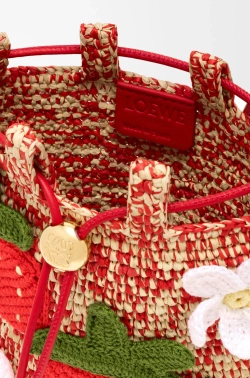 Loewe Сумка-мешок Patch Crochet на шнурке из телячьей кожи и рафии, красный