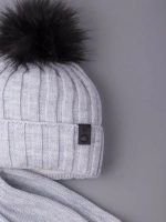 Шапка детская зимняя вязаная с помпоном и снуд