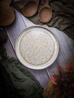 Тарелка с закругленным бортом 25CM