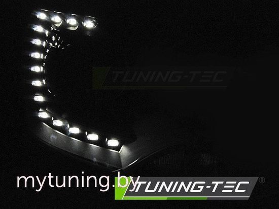 Передние фары для Volkswagen T5 (10-15) черные в стиле ксеноновых фар