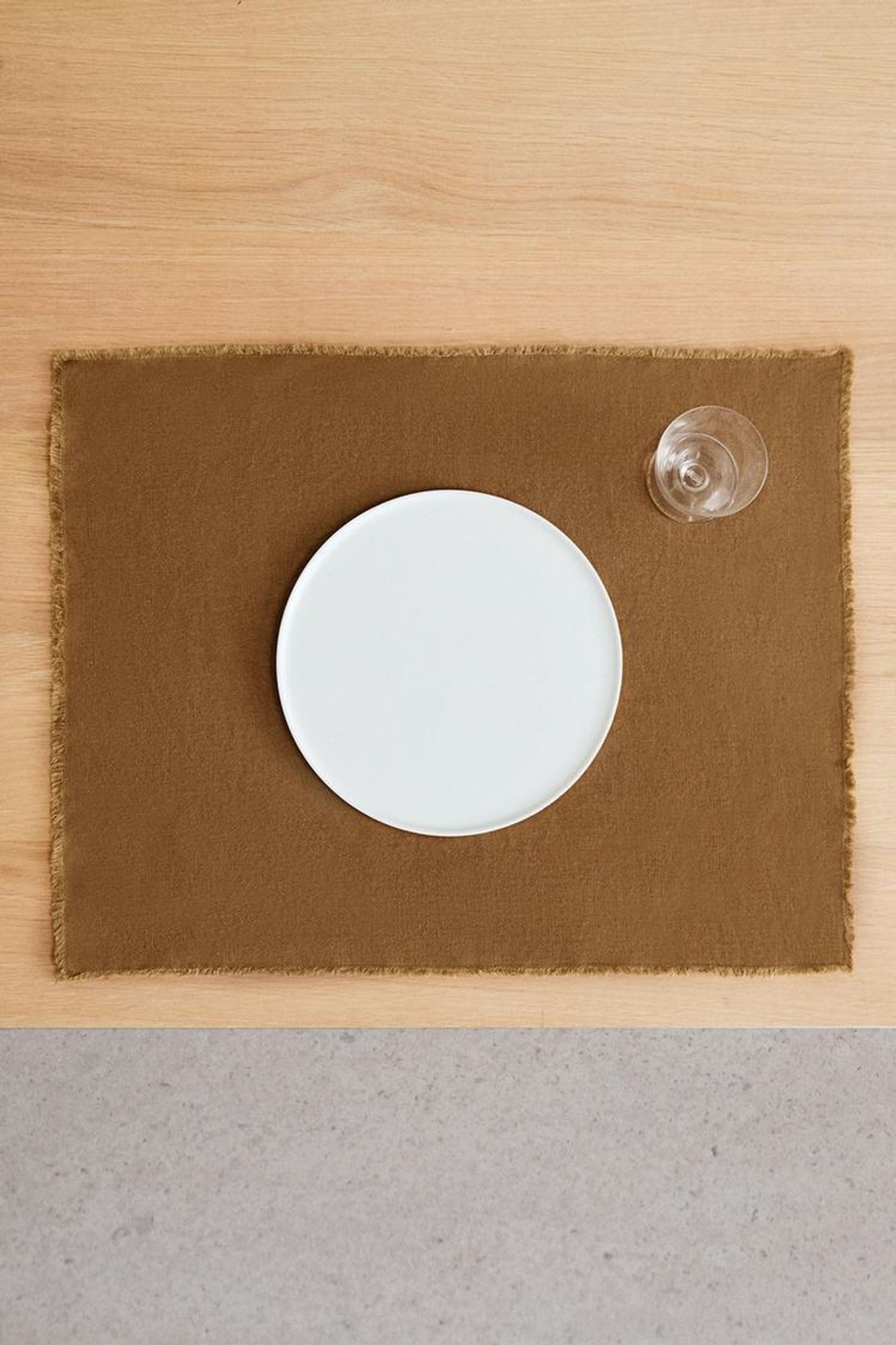 ZARA HOME ЛЬНЯНАЯ САЛФЕТКА, ГОРЧИЧНЫЙ