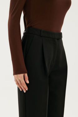 Лонгслив шоколадный женский