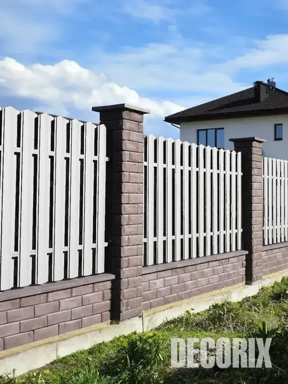 Аэрозольная грунт-эмаль по ржавчине 3 в 1 краска для металла DECORIX 520 мл глянцевая в баллончике белая