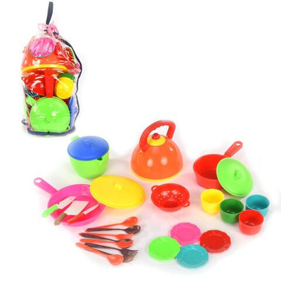 Пластмассовый игрушечный набор "Посуда" (13*13*36 см), пакет