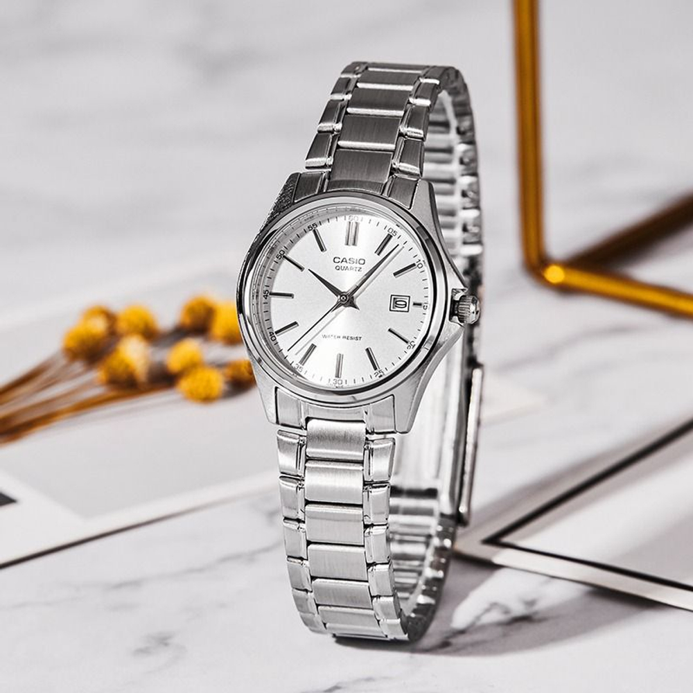 Женские наручные часы Casio LTP-1183A-7A