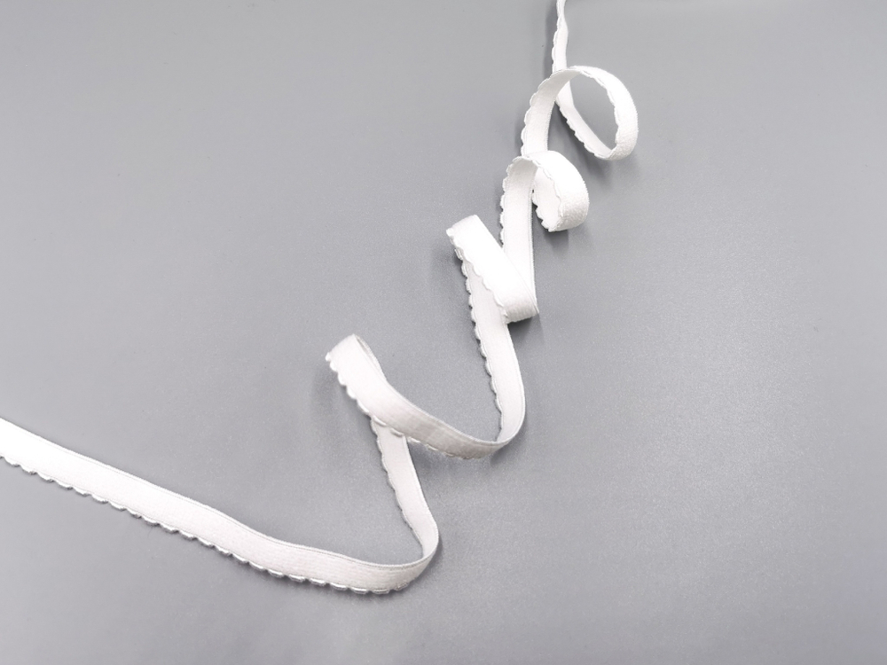 Отделочная резинка с фестонами, 10 мм, белая (Арт: OTR641/10-001), м