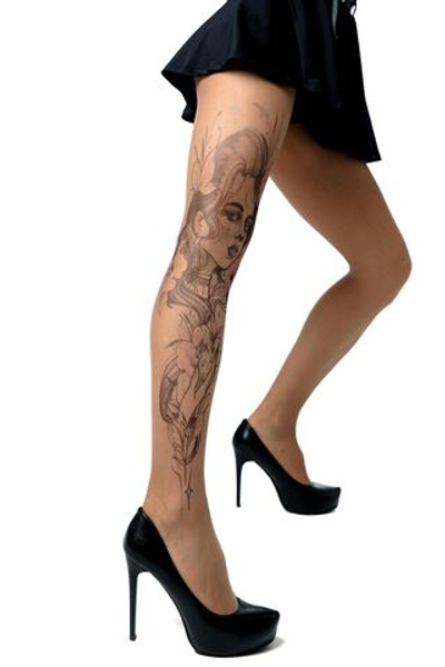 Колготки с принтом в виде девушки в цветах на правой ножке (Размер: S-M-L) (Цвет: бежевый)