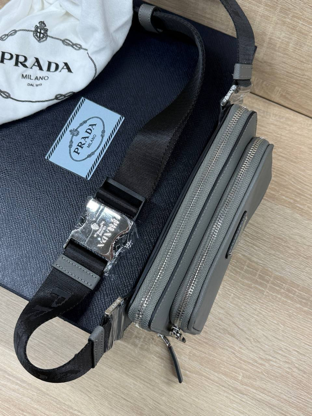 Сумка поясная Prada