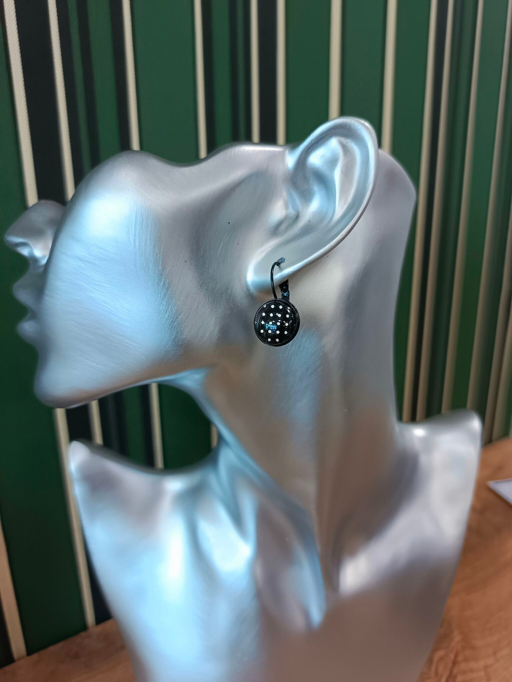 Серьги с кабошонами. Ручной работы.