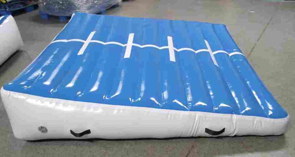 Надувной гимнастический мат-коврик «Старт» для занятий 2×2×0,4 м, синий