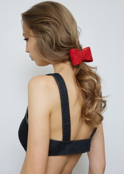 Бант-бабочка из красного твида