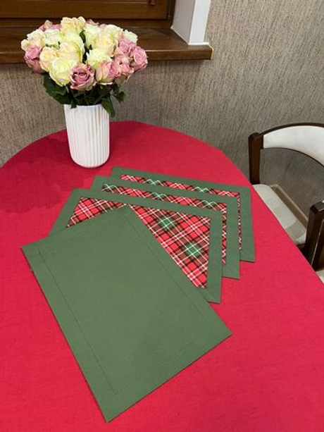 Комплект двусторонних ланчматов 4 штуки ручной работы "Новый год"