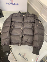 Пуховик Moncler