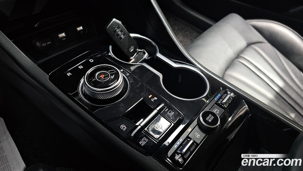 Kia K5 (Optima) 3 Generation 1.6 Turbo (05.2020)