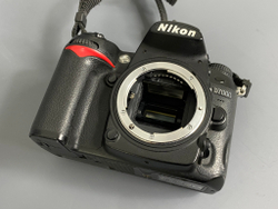 Nikon D7000 11.000 кадров