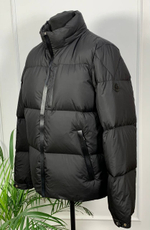 Пуховик Moncler