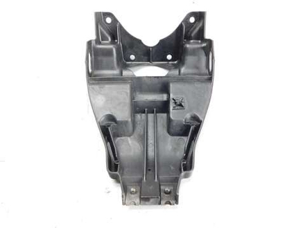 Пластик внутренний Suzuki Gladius SFV650A 63131-44H0