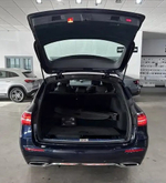 Mercedes-Benz E 230