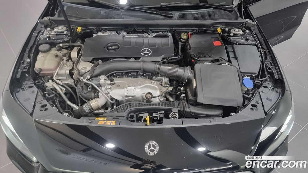 Mercedes-Benz A-Class W177 A220 Sedan (06.2020)