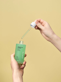SKINRx LAB MadeCera Fresh Clearing Ampoule - Увлажняющая и успокаивающая сыворотка для жирной и проблемной кожи /   100  ml  / GTIN 8809501971428