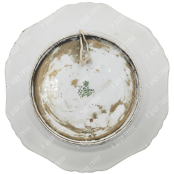 [Кузнецовский фарфор] Декоративная тарелка с портретом Наполеона. Москва, 1912 г.