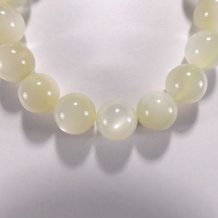 Бусина из лунного камня зеленого (Мадагаскар), шар гладкий 12мм