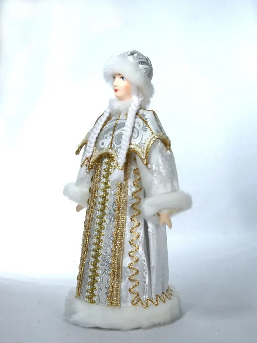 Кукла фарфоровая Снегурочка
