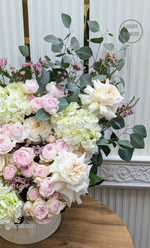 Композиция в шляпной коробке O'hara tree