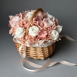 «Любимой» - композиция из стабилизированных цветов