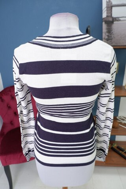 Джемпер в полоску 40 размер