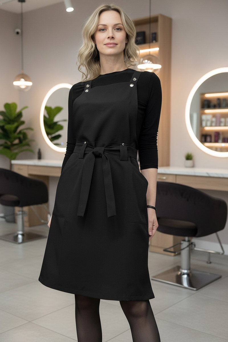 Сарафан из костюмной ткани для парикмахера 