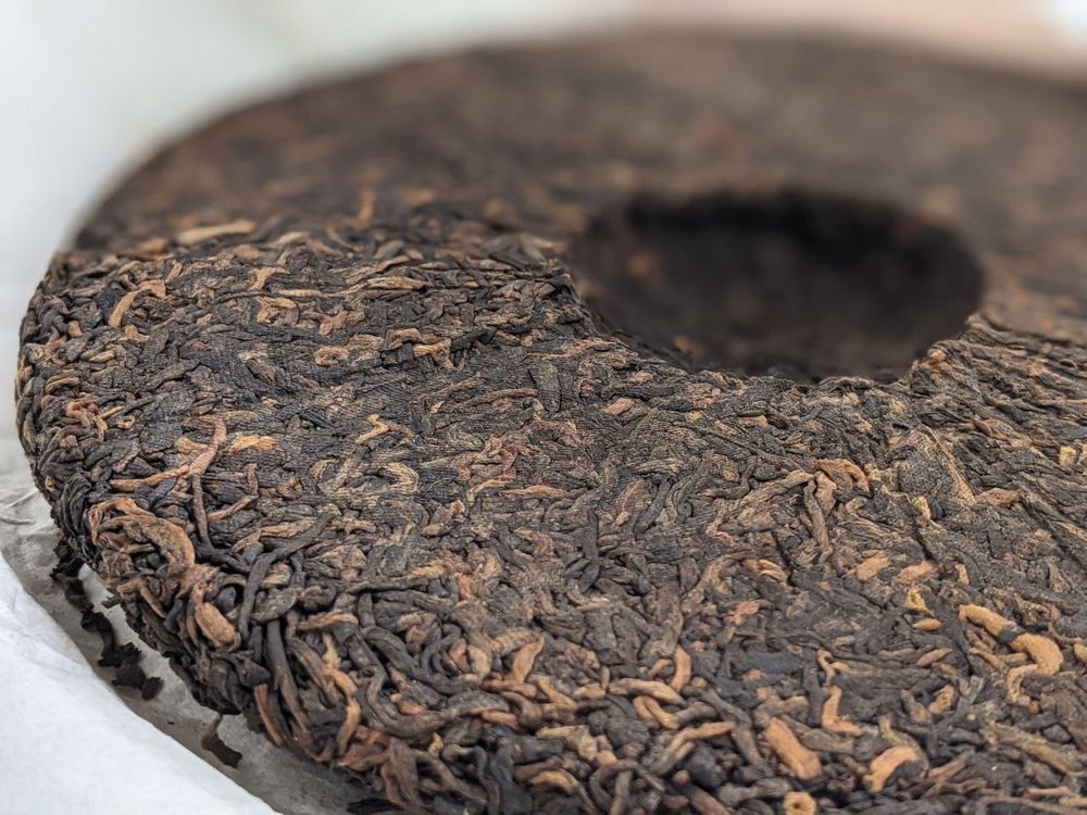 Шу Пуэр "Благородный Мэнхай", 357 гр