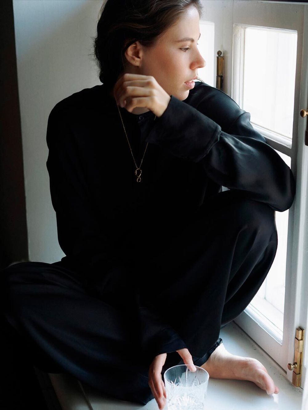 Колье Восьмерка на шнурке, позолота