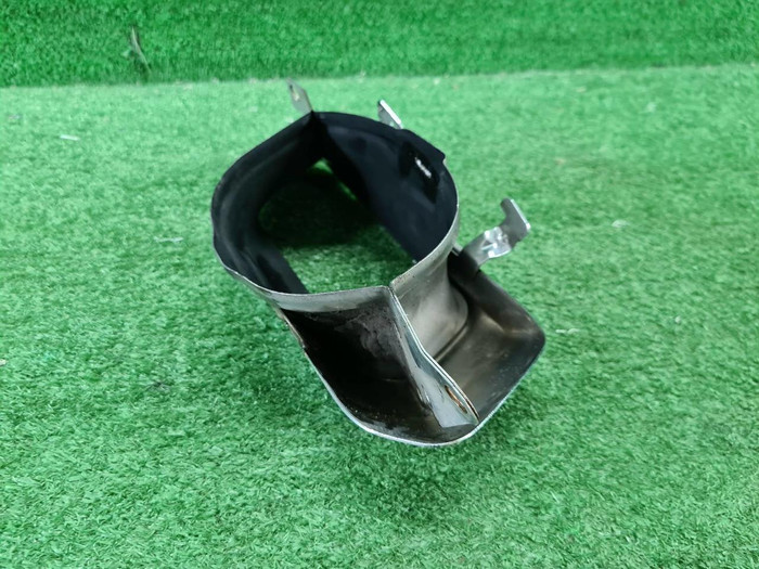 Насадка глушителя левая BMW X7 G07 (2019-2022)