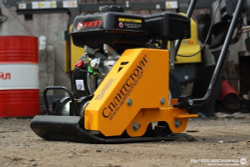 Виброплита бензиновая Сплитстоун VS-104 - 57 кг / 10 кН / Loncin G160F