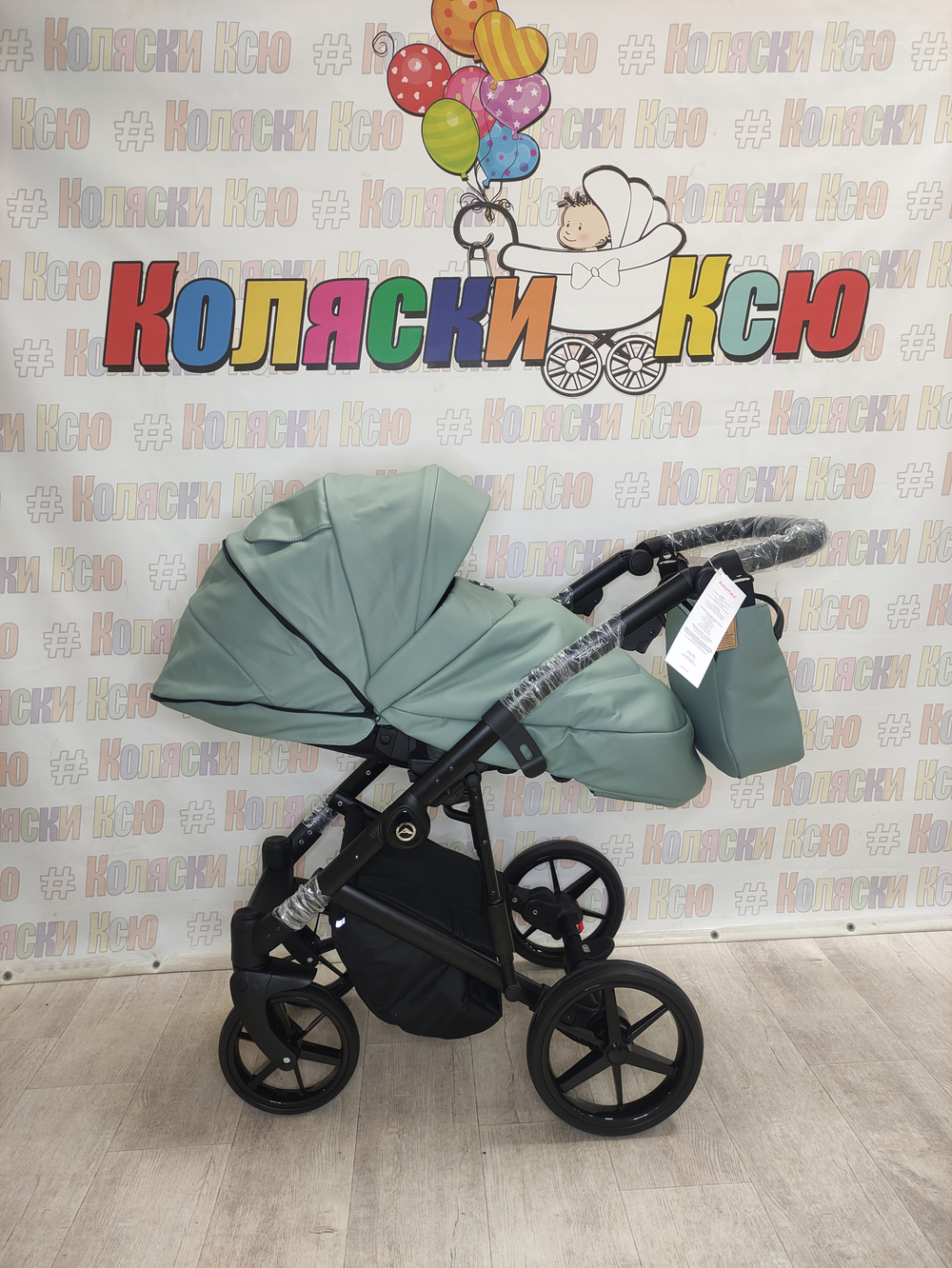 Коляска модульная Adamex Mobi New Tip M-SA20