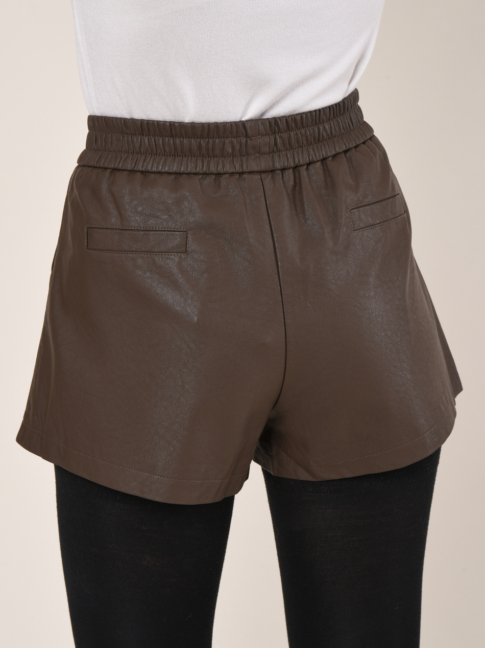 Шорты женские эко кожа