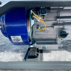 Генератор бензиновый / Медная обмотка/ 2 розетки 220V