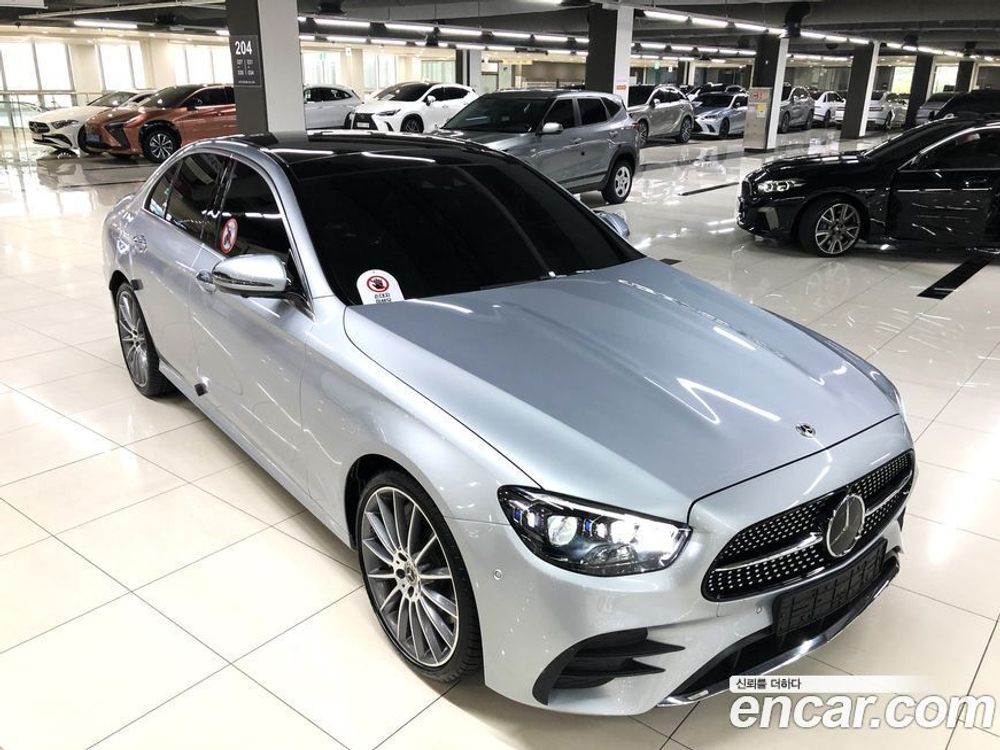 Mercedes-Benz E-Class W213 E350 4MATIC AMG Line (05.2022)