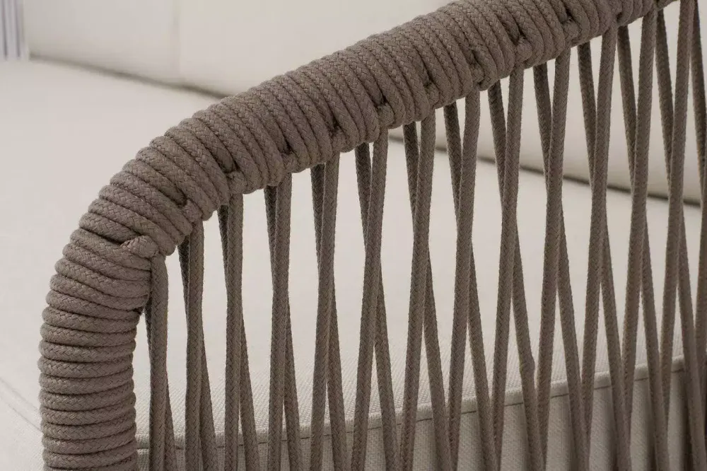 "Канны" диван 3-местный плетеный из роупа, каркас алюминий коричневый (RAL8016) муар, роуп коричневый круглый, ткань бежевая 035