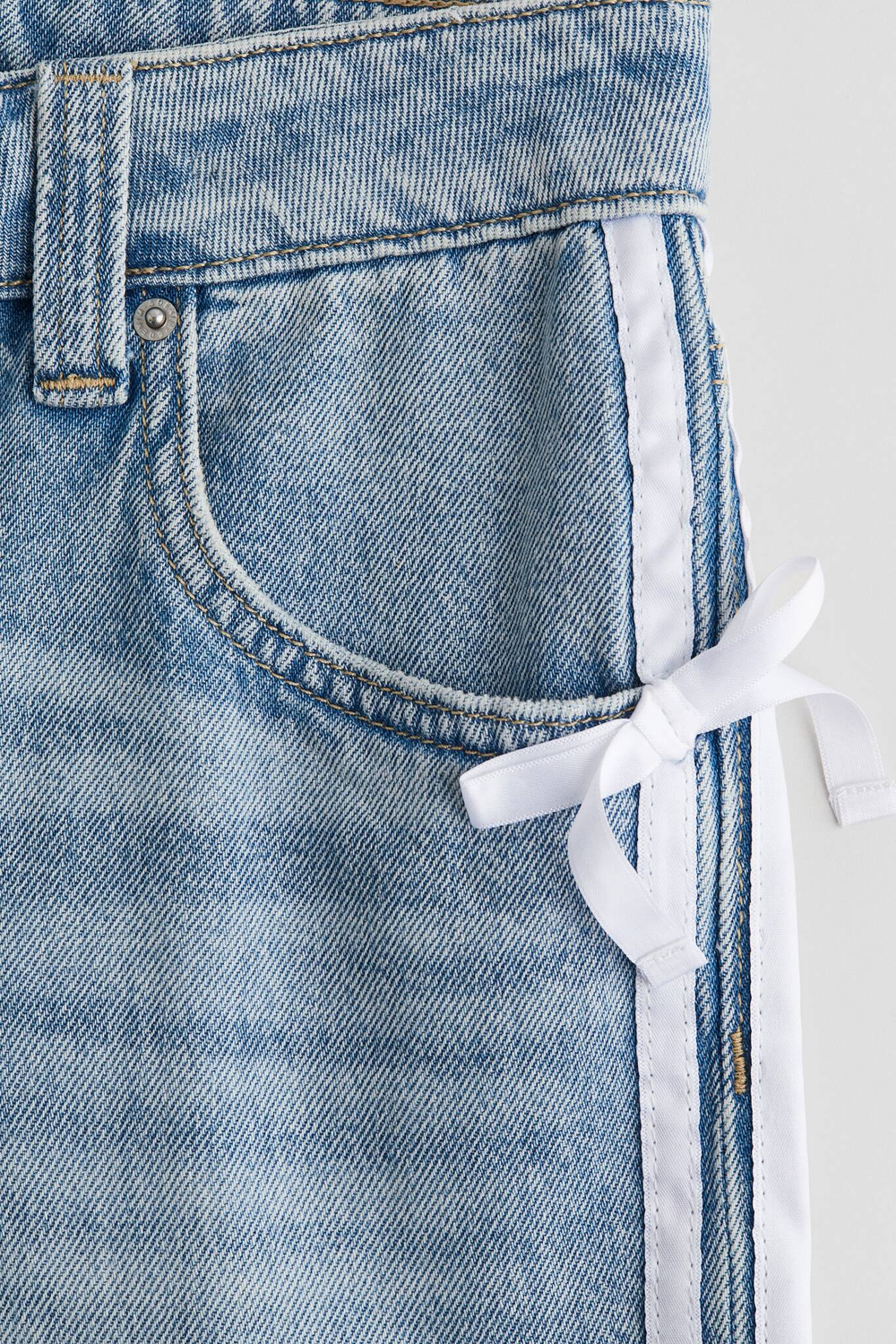 H&M Джинсы Baggy Fit Low, голубой