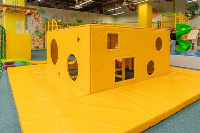 Детский игровой лабиринт "Сыр"