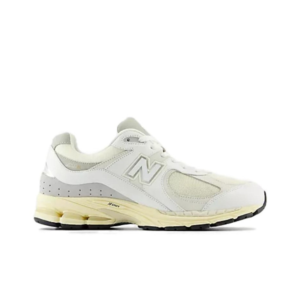 New Balance 2002R White Gold