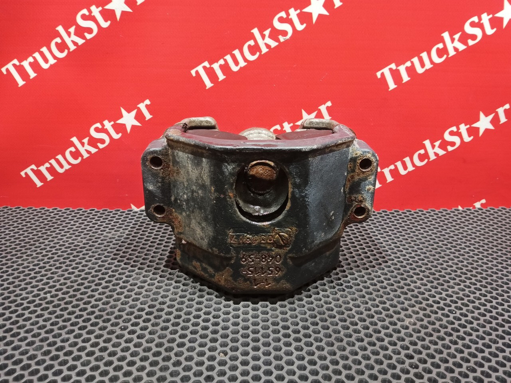 Подушка двигателя задняя 2017г.