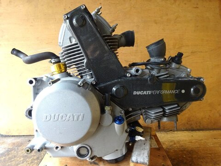 двигатель Ducati Monster 400