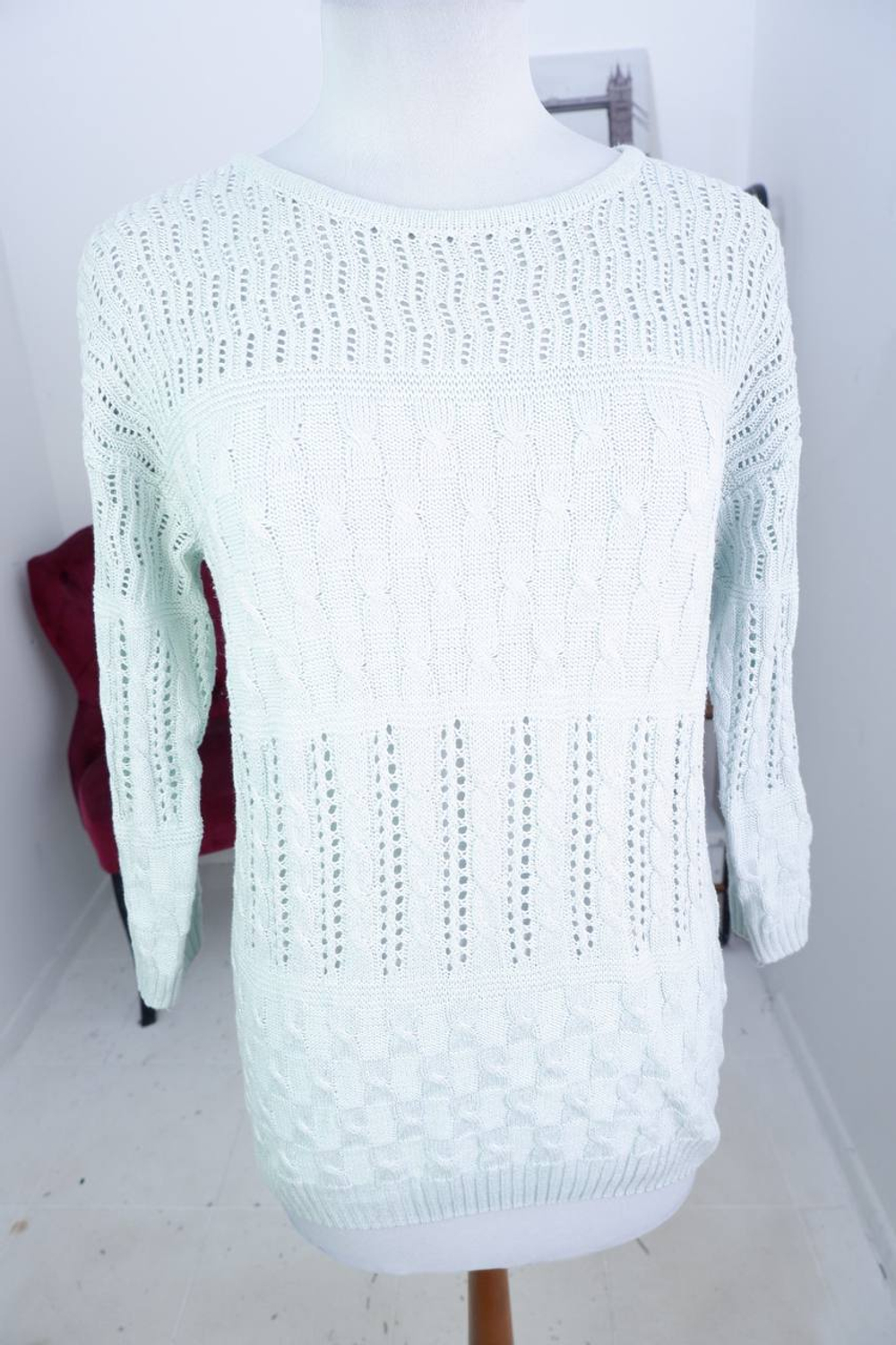 Джемпер для лаконичного образа, визуально на 48/50 размер